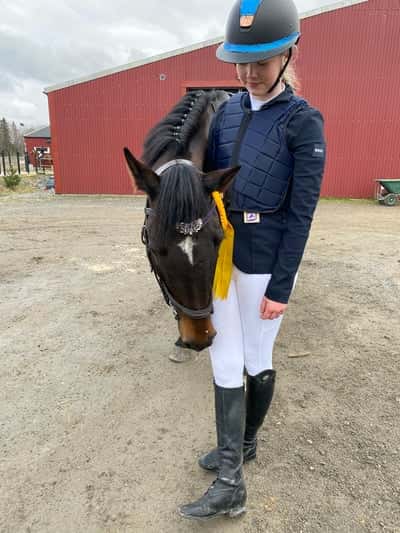 Post 107 of Show jumping with title Mj’s andra tävling i livet!💗