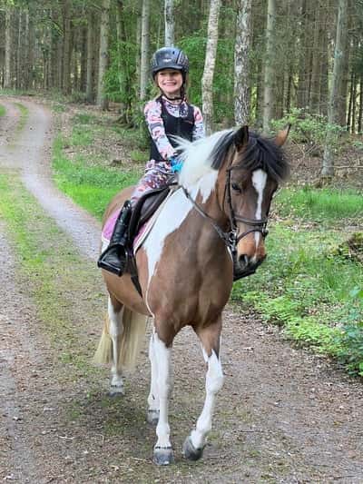 Inlägg 122 av Allround med titeln Annabels leende säger allt! 