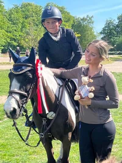Post 207 of Show jumping with title Adam och Minnie vinner första omgången i Baltic