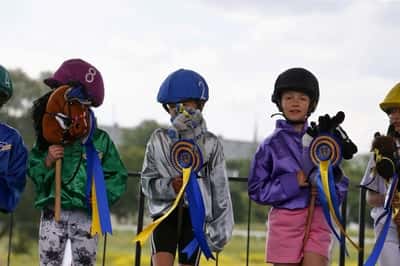 Inlägg 3 av Galopp med titeln Käpphästrace