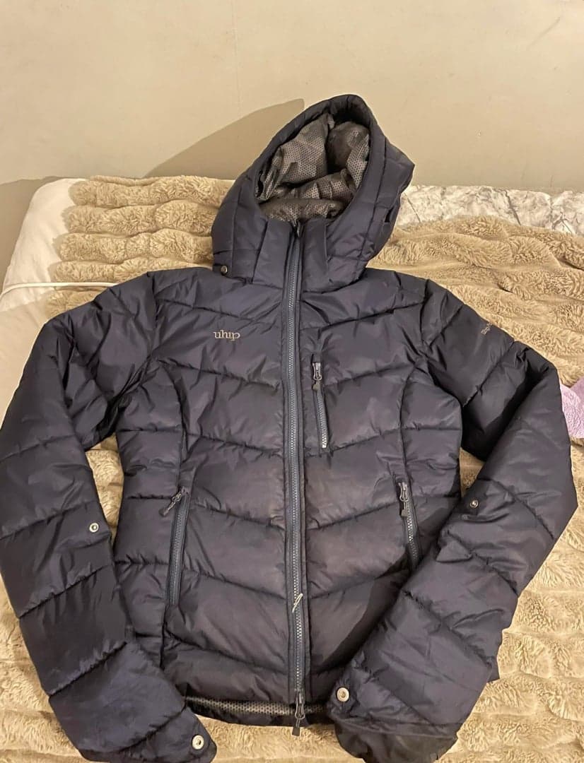 Bild 1 av Mörkblå ridjacka från Uhip i jätte fint skick! 