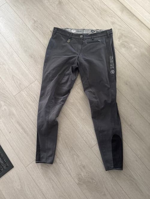 Bild av Mörkgrå ridbyxor från Pikeur