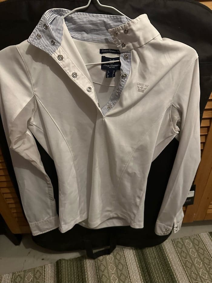 Media 5 av Equiline T-shirt, ridbyxor, blandat av andra märken☺️