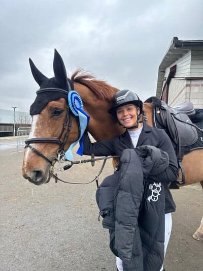 Post 23 of Belgian Warmblood with title 1st in 135 and second in 140 GP