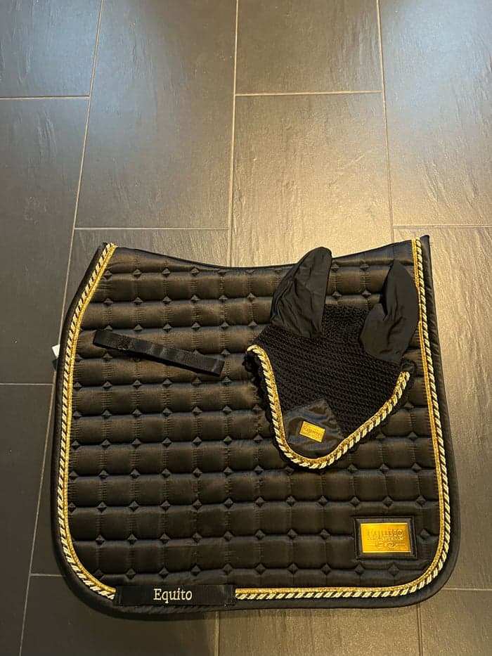 Media 1 av Svart schabrak med guld från Equito