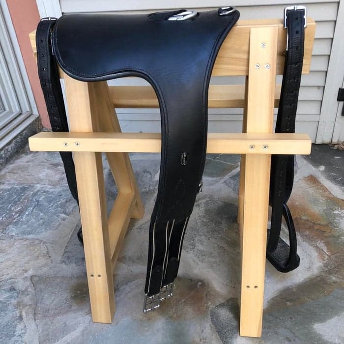 Media 8 av Bates Caprilli All Purpose CAIR – Easy-Change