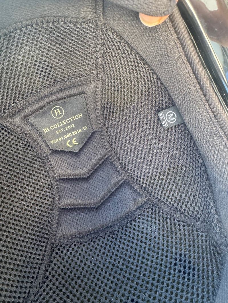 Bild 3 av Svart hjälm Jh collection  med mips