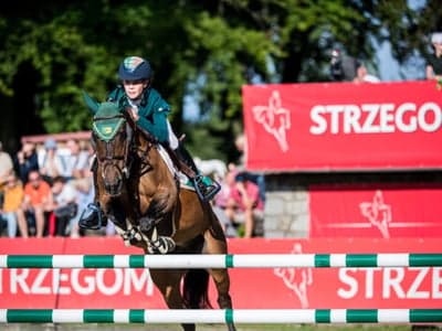 Inlägg 17 av Hoppning med titeln European Team Gold 🥇🇮🇪