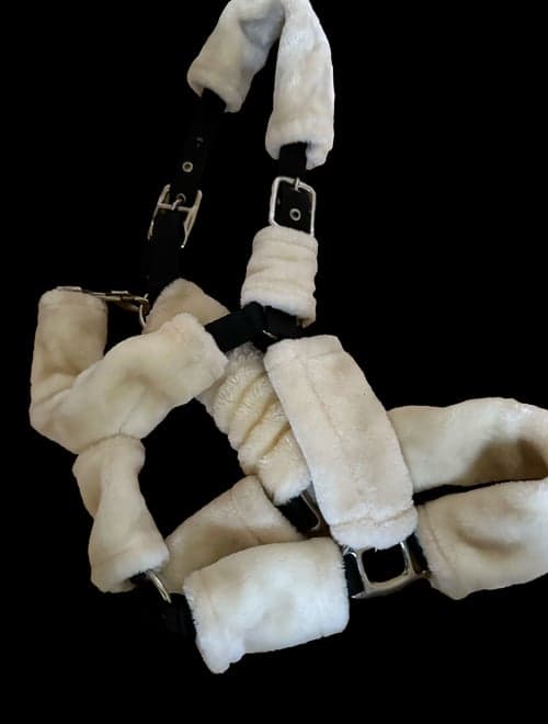 Bild av Vit grimma med fluff