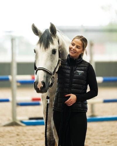 Post 21 of Belgian Warmblood with title Fina Callhishan ❤️