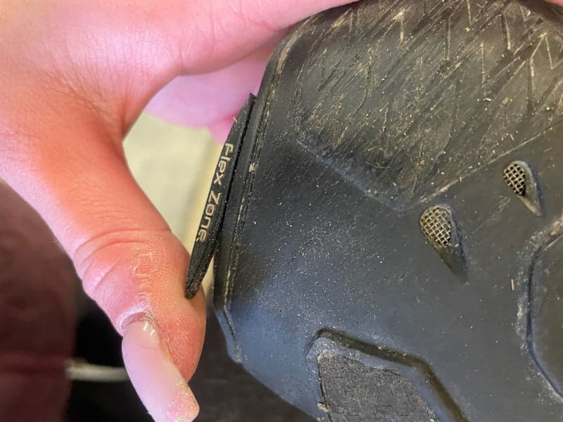 Bild 2 av Svarta benskydd från Zandona