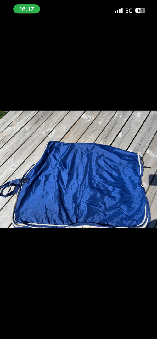 Media 1 av Blått täcke