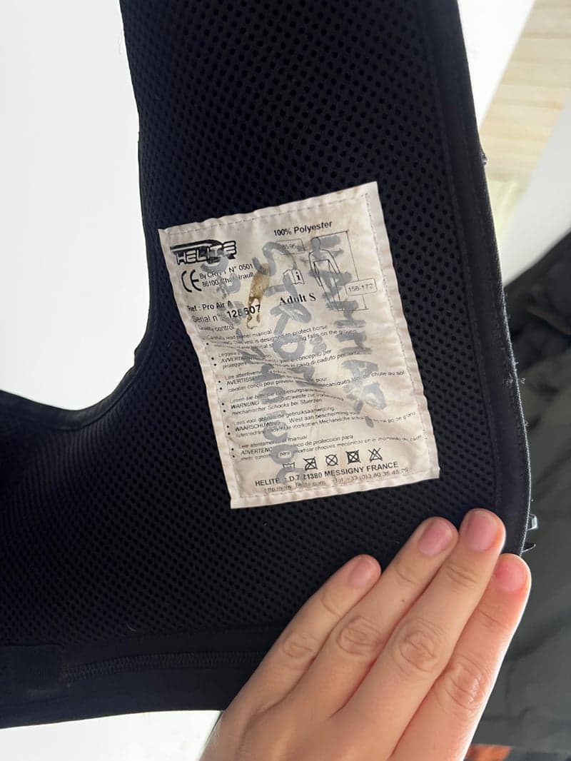 Bild 3 av Airbagväst