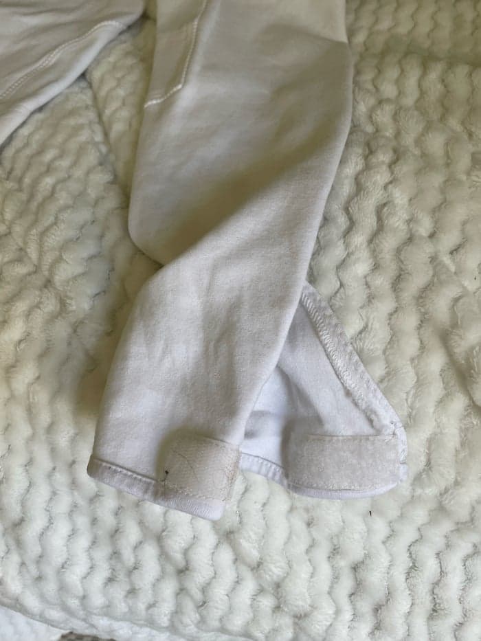 Media 4 of Vitt ridbyxor från CRW