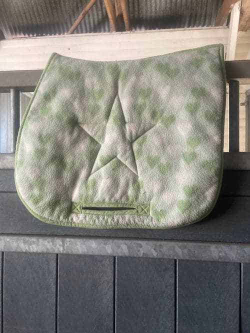 Bild av Grönt schabrak för shettis, bra skick