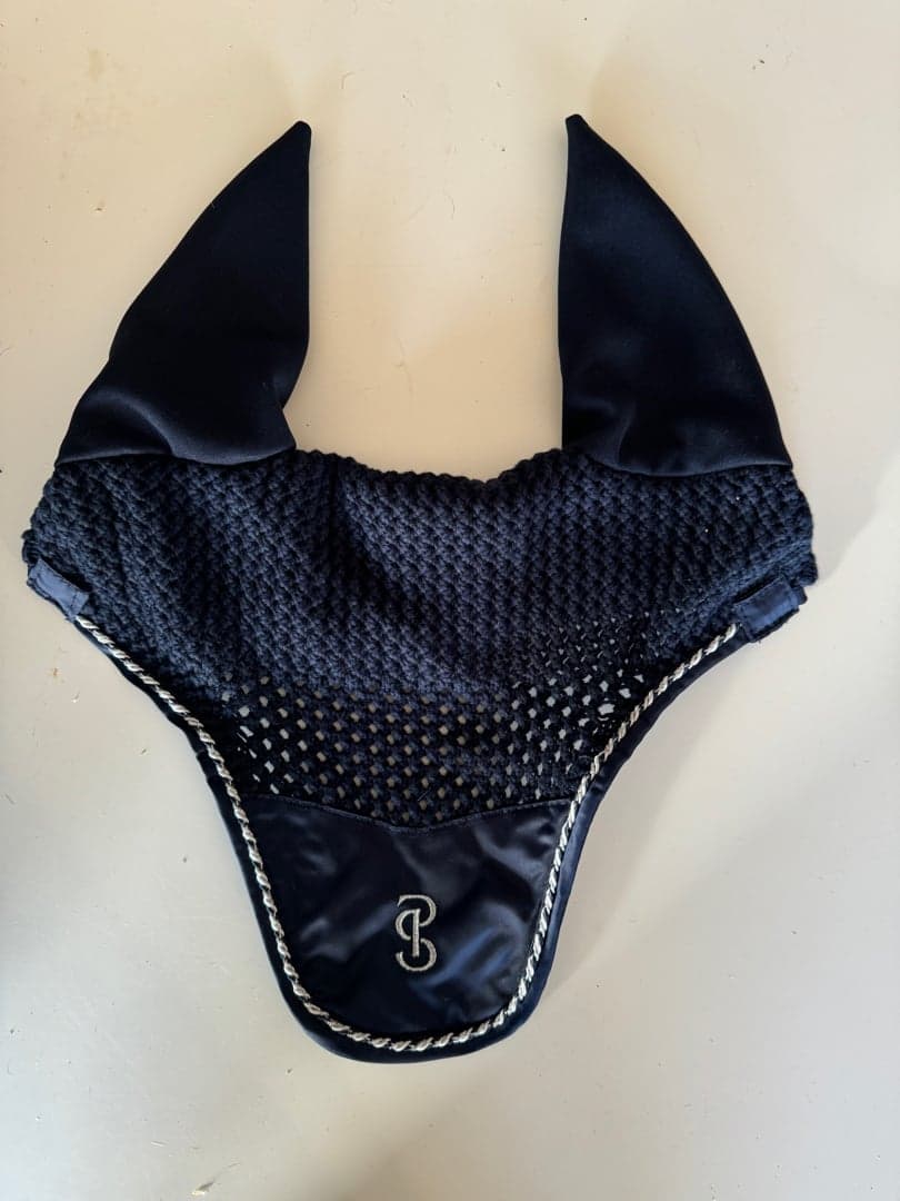 Bild 1 av Snygg marinblå huva från PS