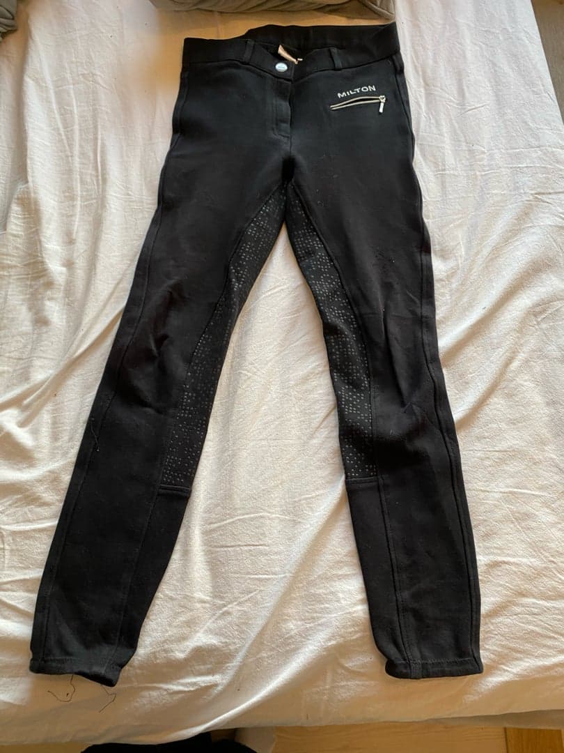 Bild 1 av Svarta ridbyxor från Milton