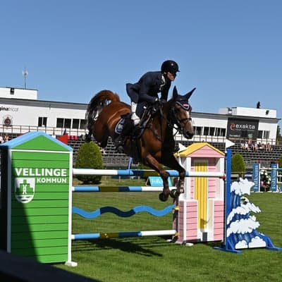 Inlägg 33 av Hoppning med titeln Dom bakbenen 👌✨