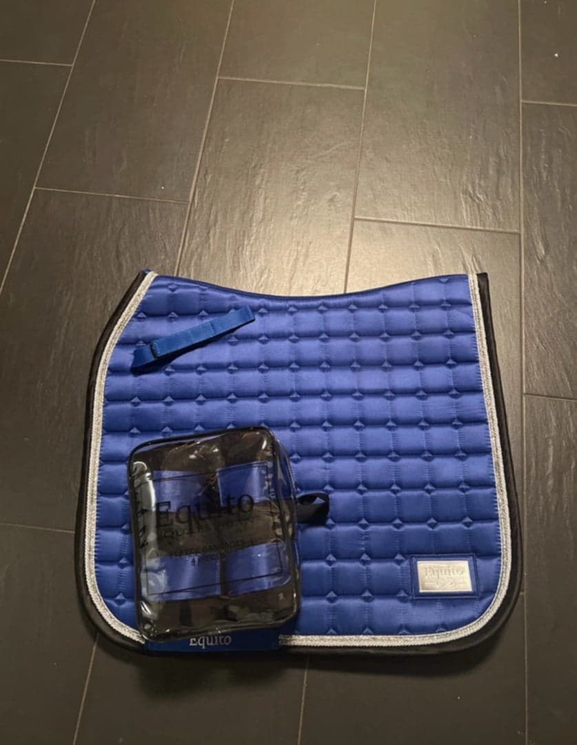 Bild 1 av Blått schabrak från Equito