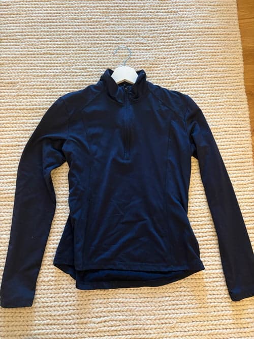 Bild av Mörkblå långärmad tröja