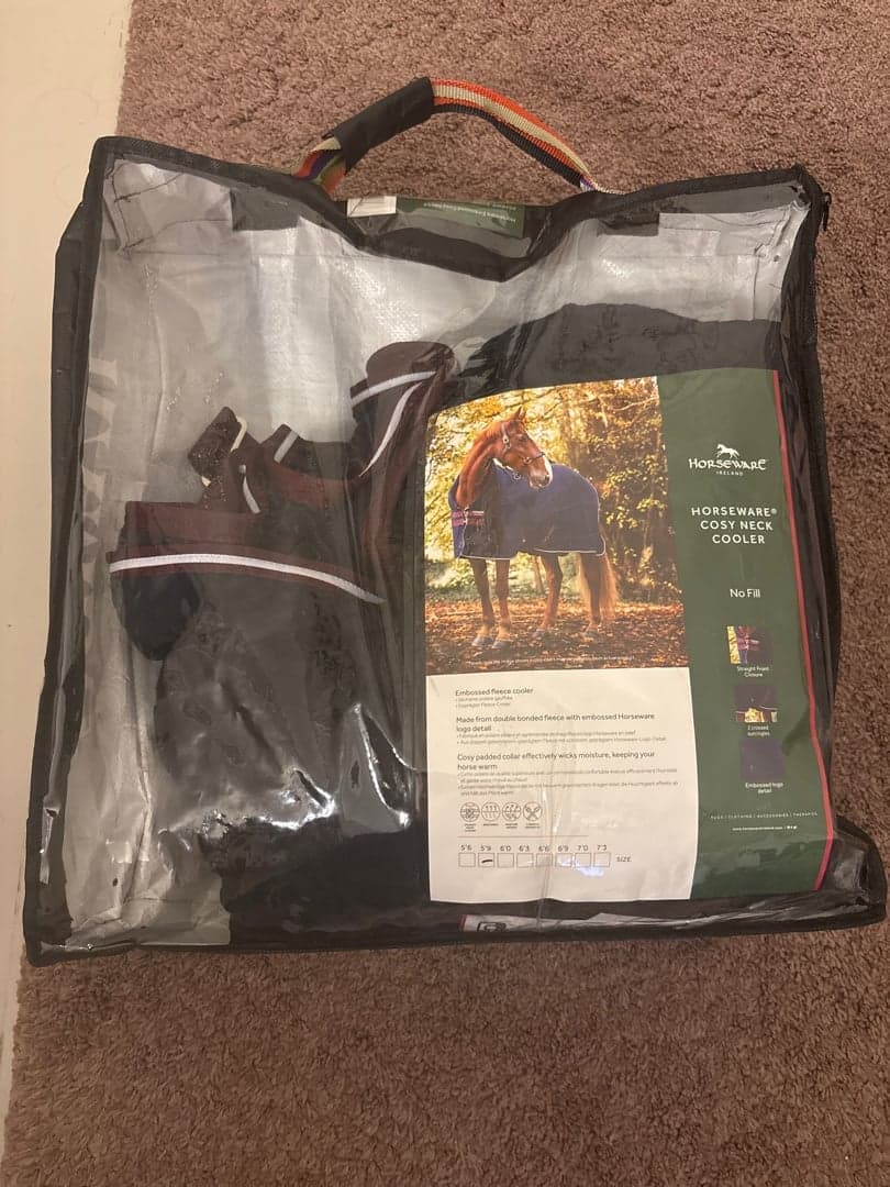 Bild 1 av Helt nytt horseware fleecetäcke