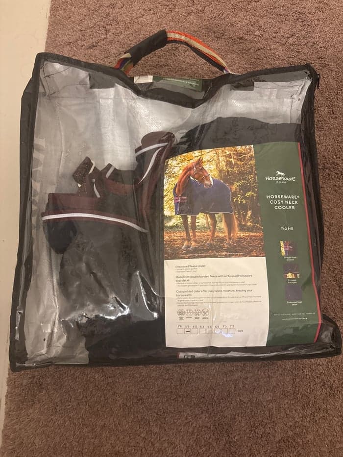 Media 1 av Helt nytt horseware fleecetäcke