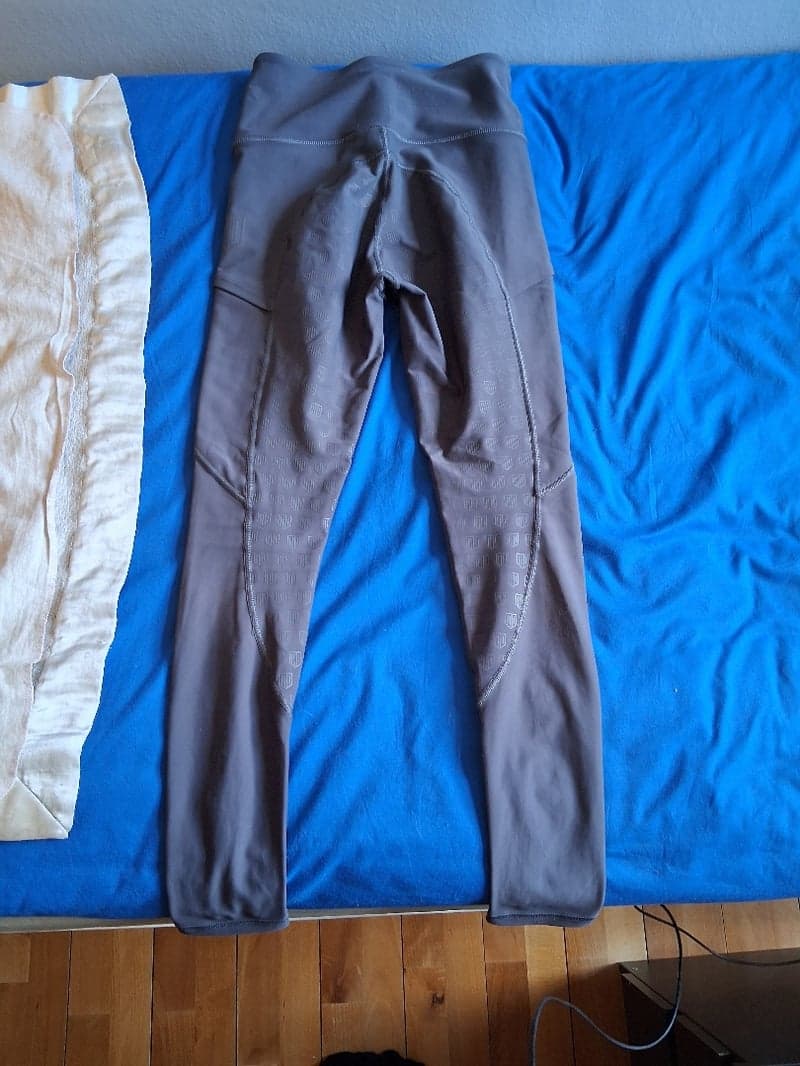 Bild 2 av Gråa Maya Delorez ridleggings