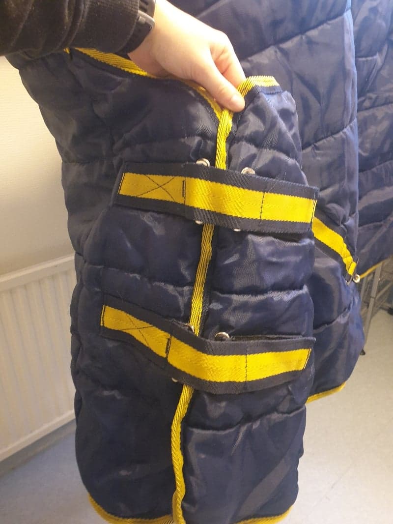 Bild 3 av Navy stable rug