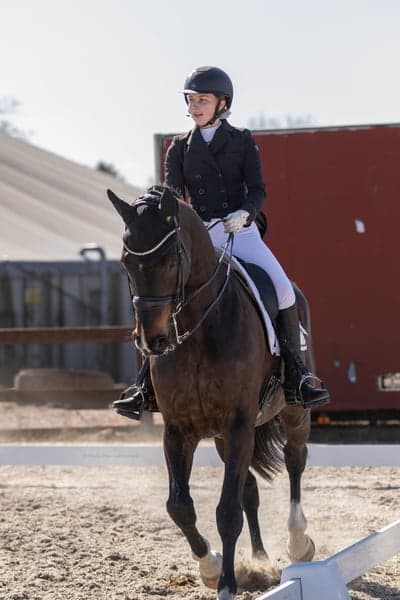 Inlägg 25 av Dressyr med titeln Første stevne med Mons😍