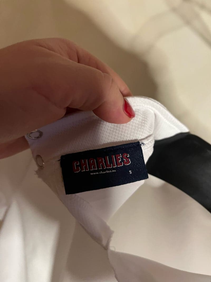 Bild 4 av 2 kortärmade tävlingströjor