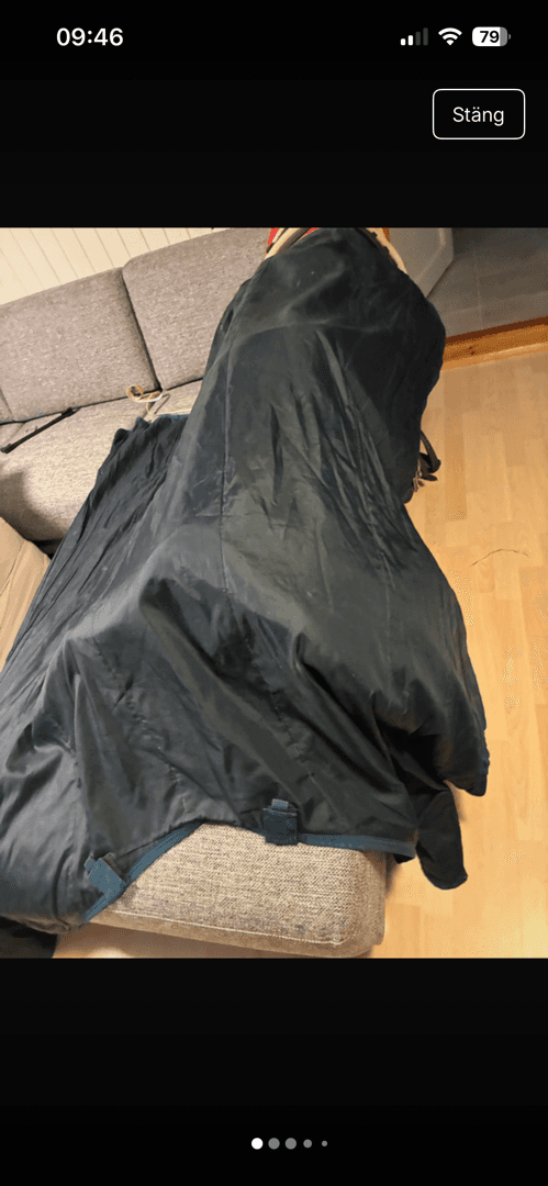 Bild 2 av Mörkblå liner  från Horseware Ireland