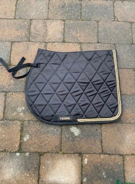 Bild av Svart schabrak från Kerbl