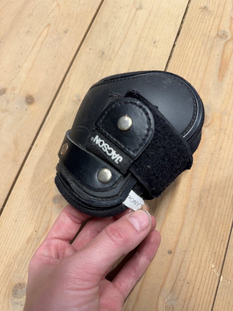 Bild 3 av Små bakbenskydd från Jackson