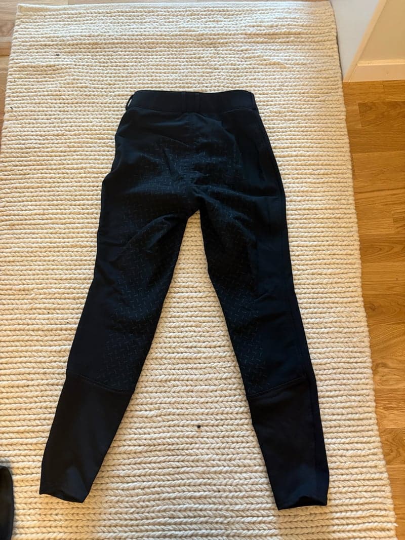 Bild 2 av Svarta ridbyxor
