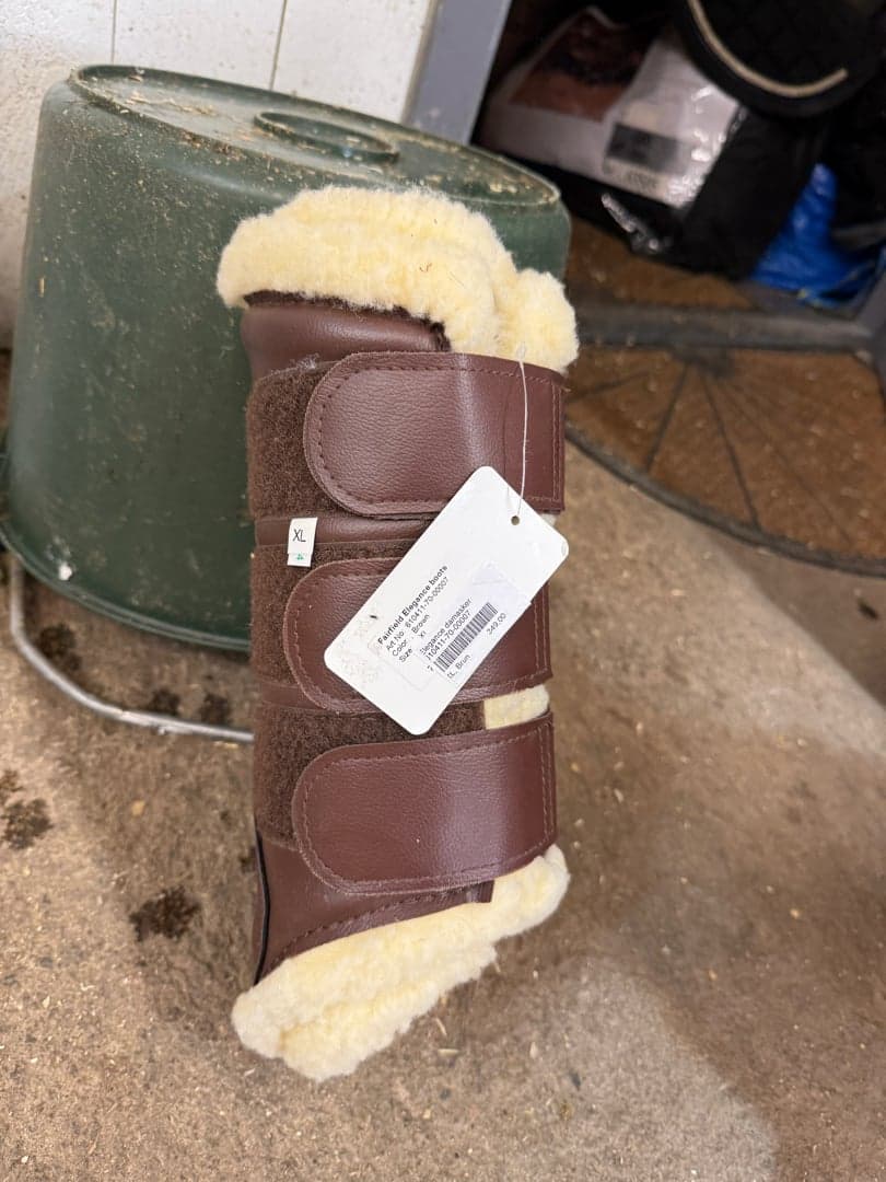 Bild 1 av Bruna benskydd