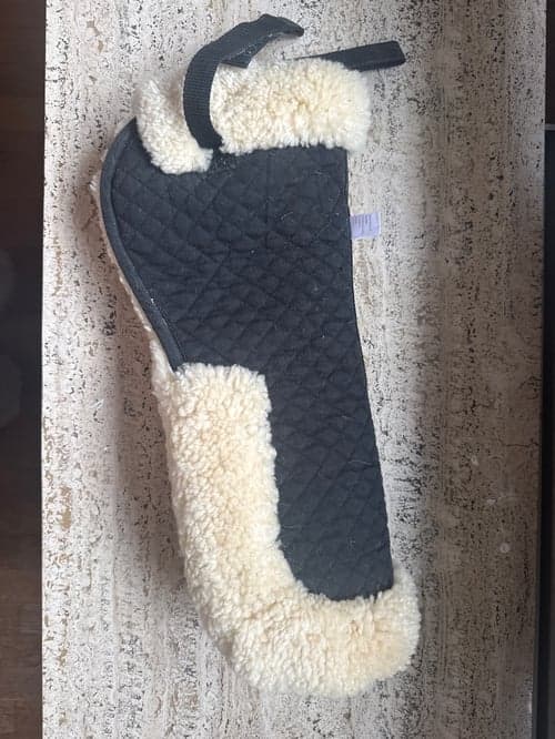 Bild av Svart fårskinnspad 