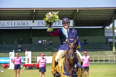 Inlägg 20 av Holsteiner med titeln SM-Guld junior 🇸🇪🏆
