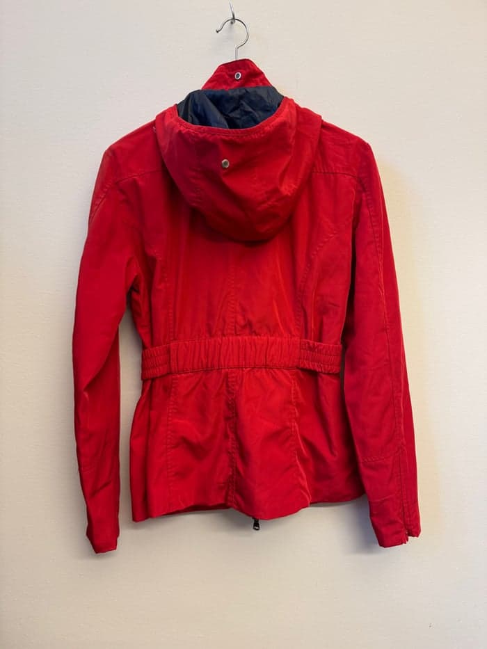 Media 6 of Supersnygg röd jacka från Equiline