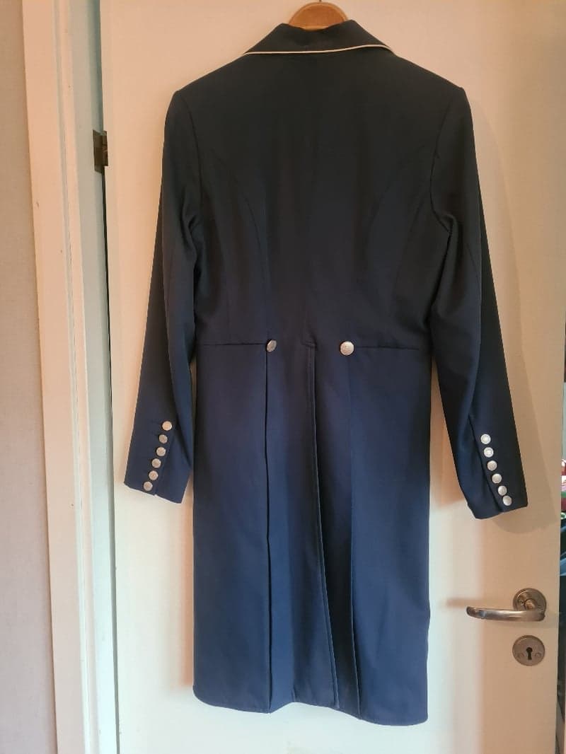 Bild 2 av Mörkblå frack