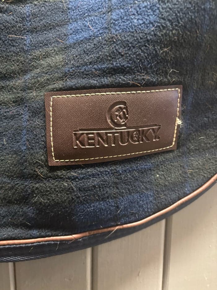 Media 2 of Kentucky ländtäcke 