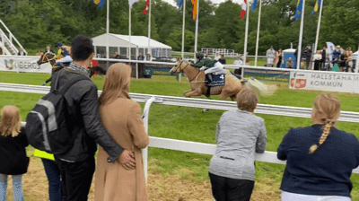 Inlägg 23 av Galopp med titeln Tarzan kom 3:a i D-ponny SM🤩🥳