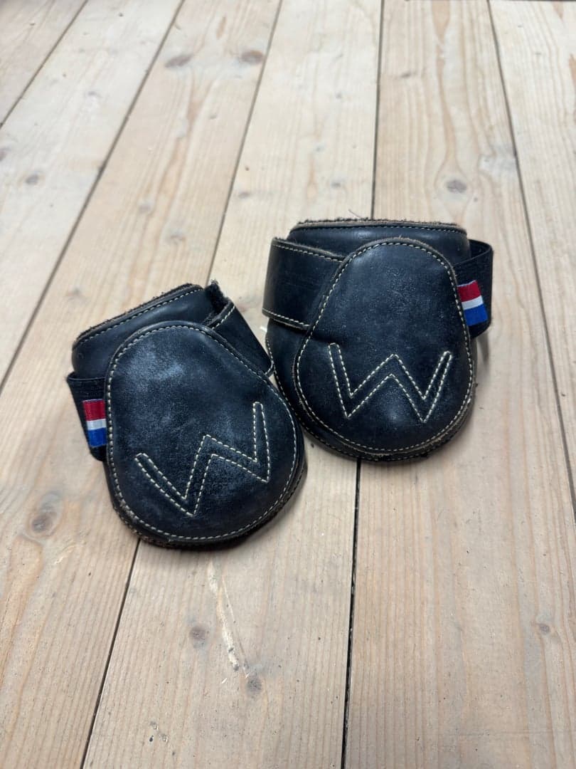 Image 1 of Bankbesnkydd för liten ponny