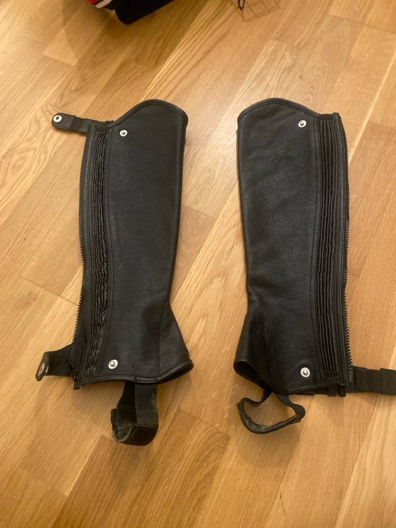 Bild 1 av Svarta Chaps