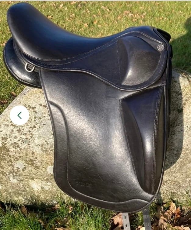 Bild 1 av Svart TopReiter Start 16,5’.