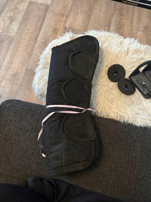 Bild av Svarta transportskydd stl cob