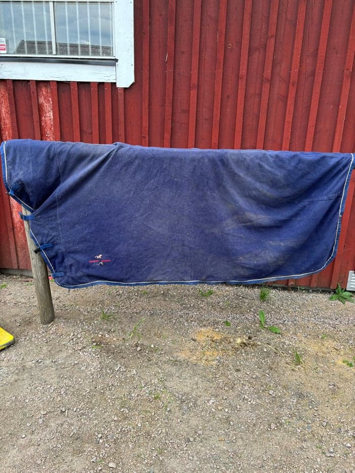 Media 1 av Blått fleccetäcke