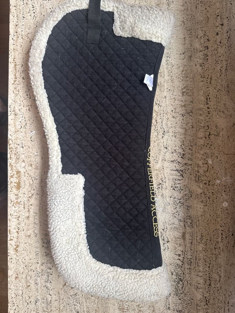 Bild 1 av Svart padd med teddyfoder från Copperfield Access