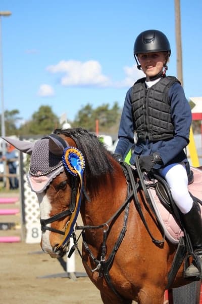 Inlägg 258 av Hoppning med titeln Vinst i alingsås😍