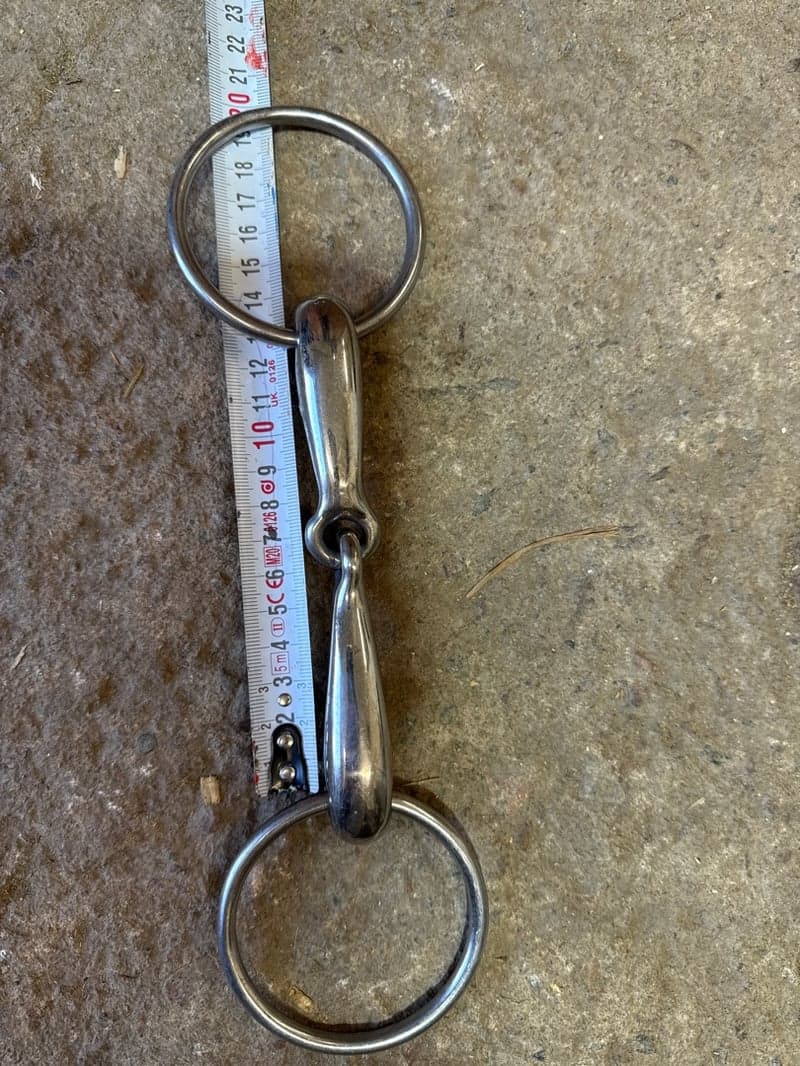 Image 2 of 2-delat bett 12,5