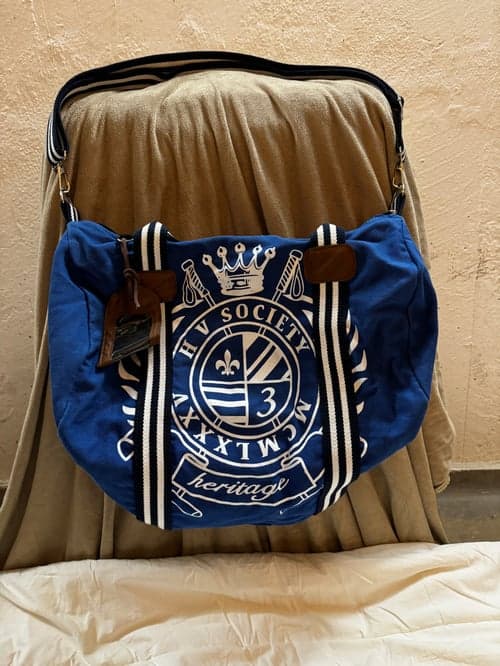 Bild av Blå HV Polo weekend bag.